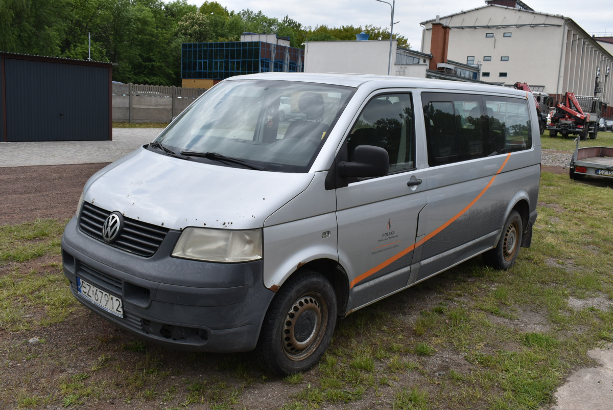 VOLKSWAGEN TRANSPORTER BRYGADÓWKA - Dostavno vozilo z dvojno kabino: slika 2 VOLKSWAGEN TRANSPORTER BRYGADÓWKA - Dostavno vozilo z dvojno kabino: slika 2