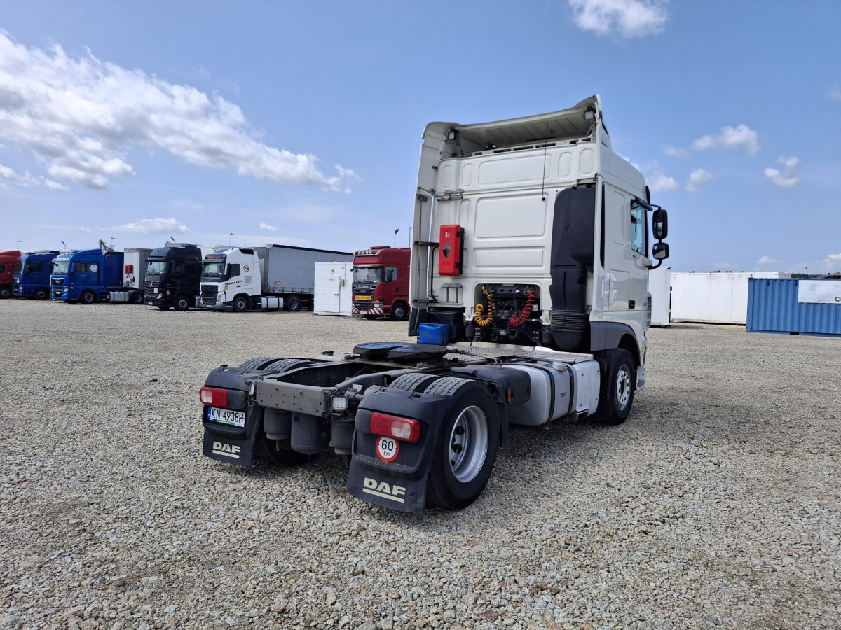 DAF XF 450 FT CIĄGNIK SIODŁOWY - Vlačilec: slika 5 DAF XF 450 FT CIĄGNIK SIODŁOWY - Vlačilec: slika 5