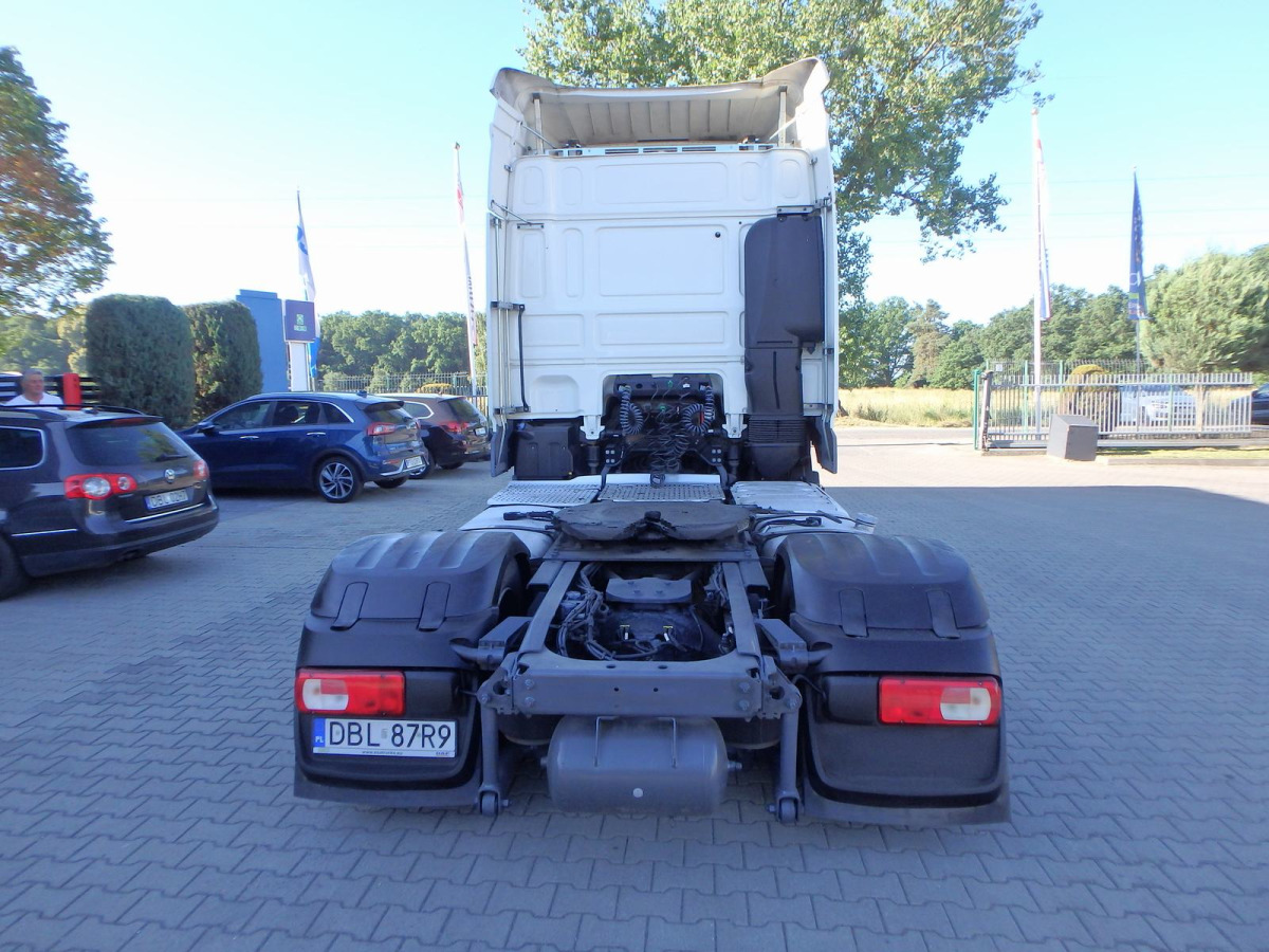 DAF XF 460 CIĄGNIK SIODŁOWY - Vlačilec: slika 4 DAF XF 460 CIĄGNIK SIODŁOWY - Vlačilec: slika 4