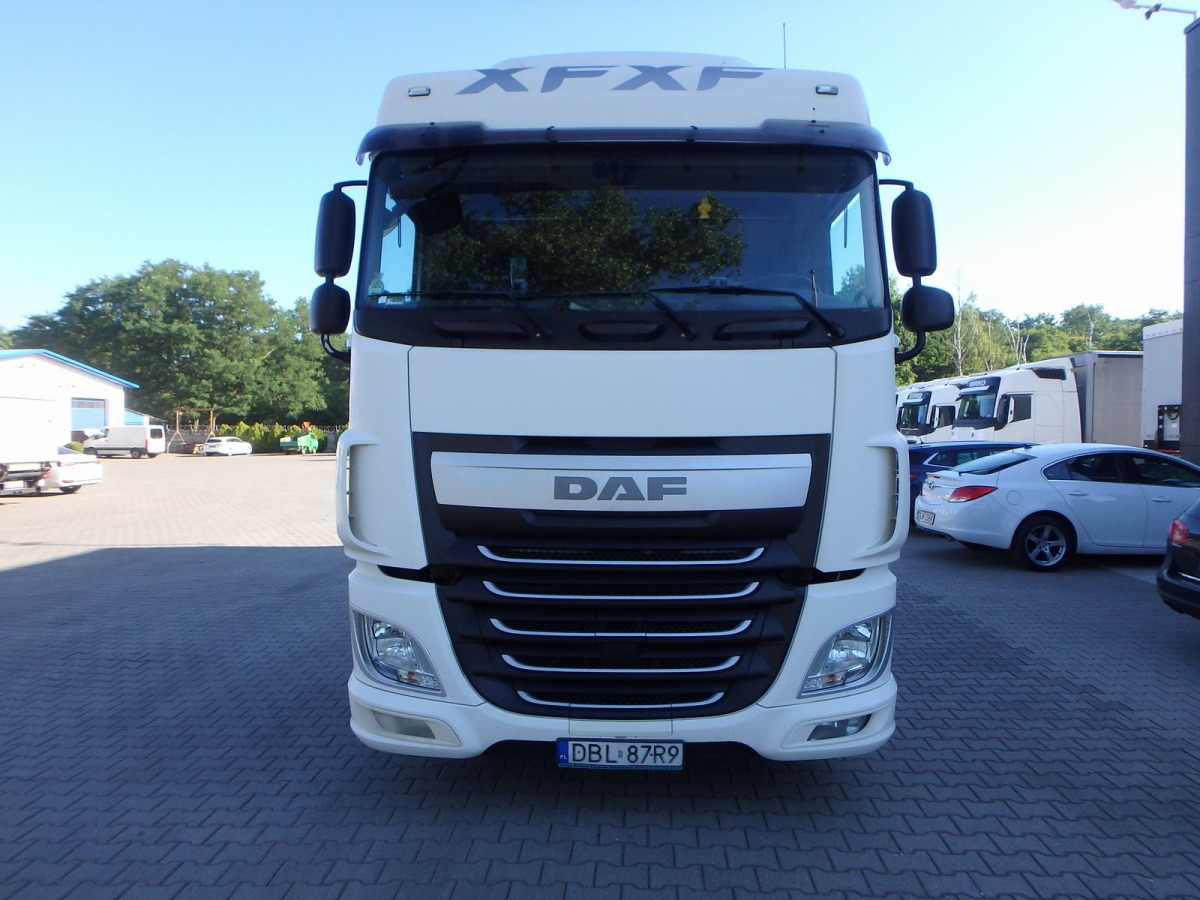 DAF XF 460 CIĄGNIK SIODŁOWY - Vlačilec: slika 3 DAF XF 460 CIĄGNIK SIODŁOWY - Vlačilec: slika 3
