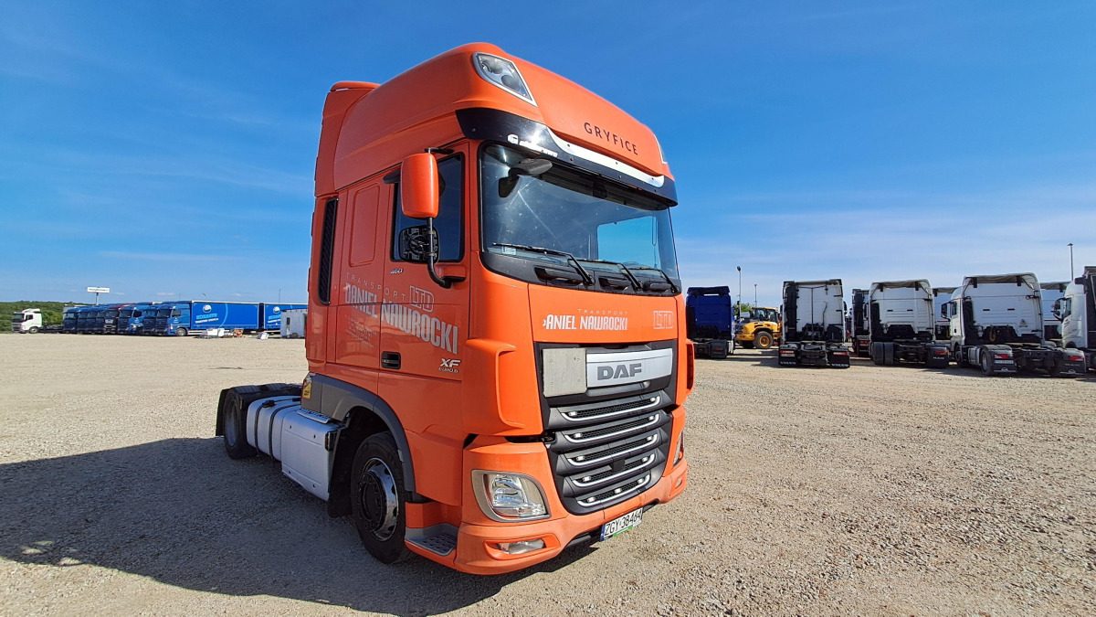 DAF XF 460 FT CIĄGNIK SIODŁOWY - Vlačilec: slika 1 DAF XF 460 FT CIĄGNIK SIODŁOWY - Vlačilec: slika 1