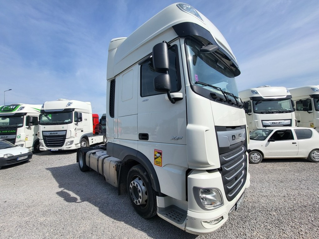 DAF XF 480 FT CIĄGNIK SIODŁOWY - Vlačilec: slika 1 DAF XF 480 FT CIĄGNIK SIODŁOWY - Vlačilec: slika 1