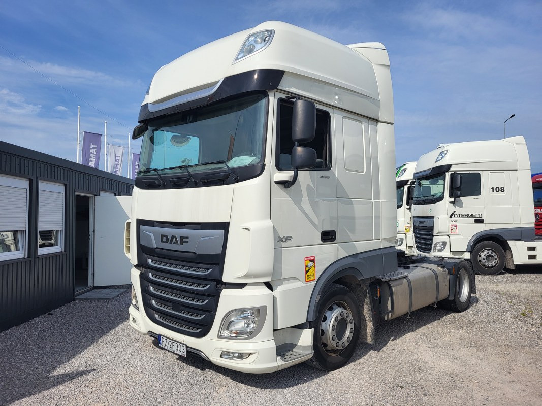 DAF XF 480 FT CIĄGNIK SIODŁOWY - Vlačilec: slika 2 DAF XF 480 FT CIĄGNIK SIODŁOWY - Vlačilec: slika 2