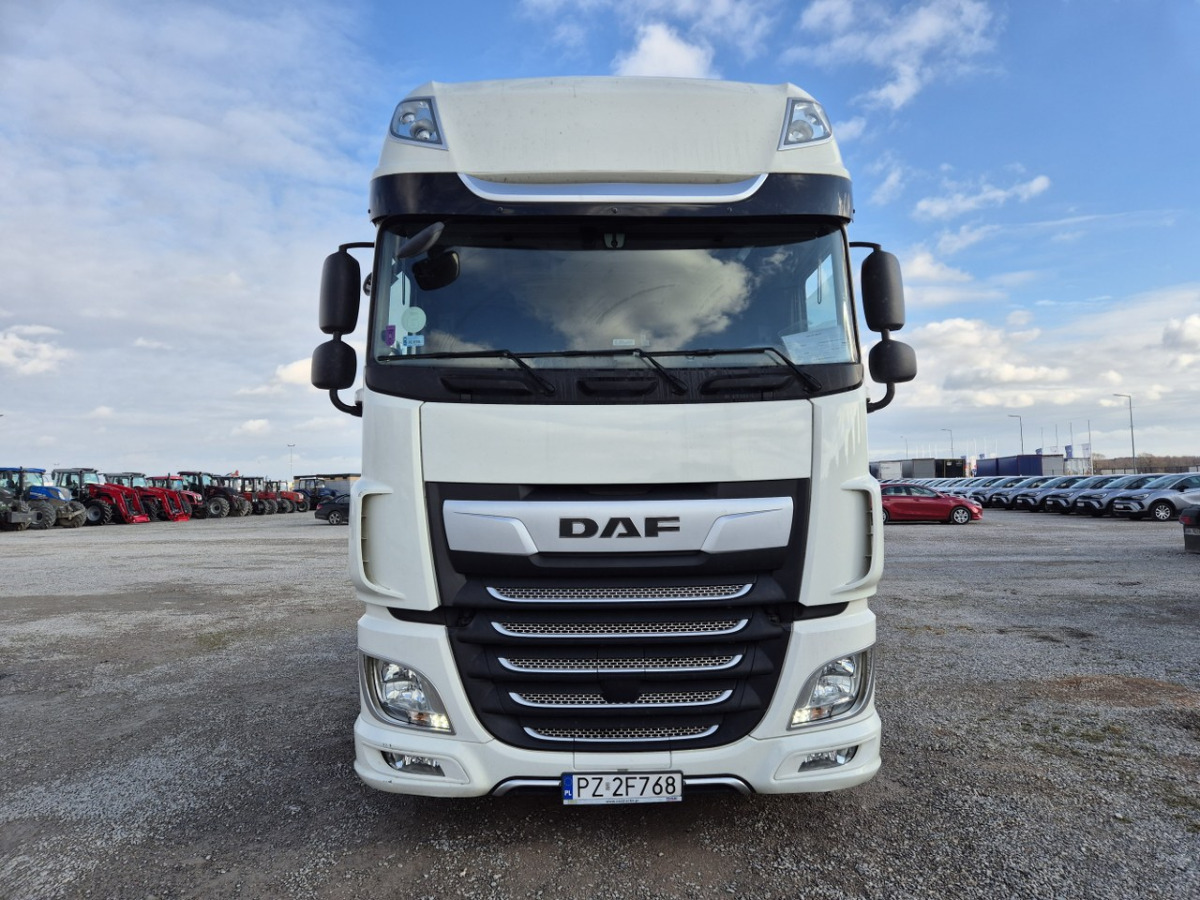 DAF XF 480 FT CIĄGNIK SIODŁOWY - Vlačilec: slika 3 DAF XF 480 FT CIĄGNIK SIODŁOWY - Vlačilec: slika 3