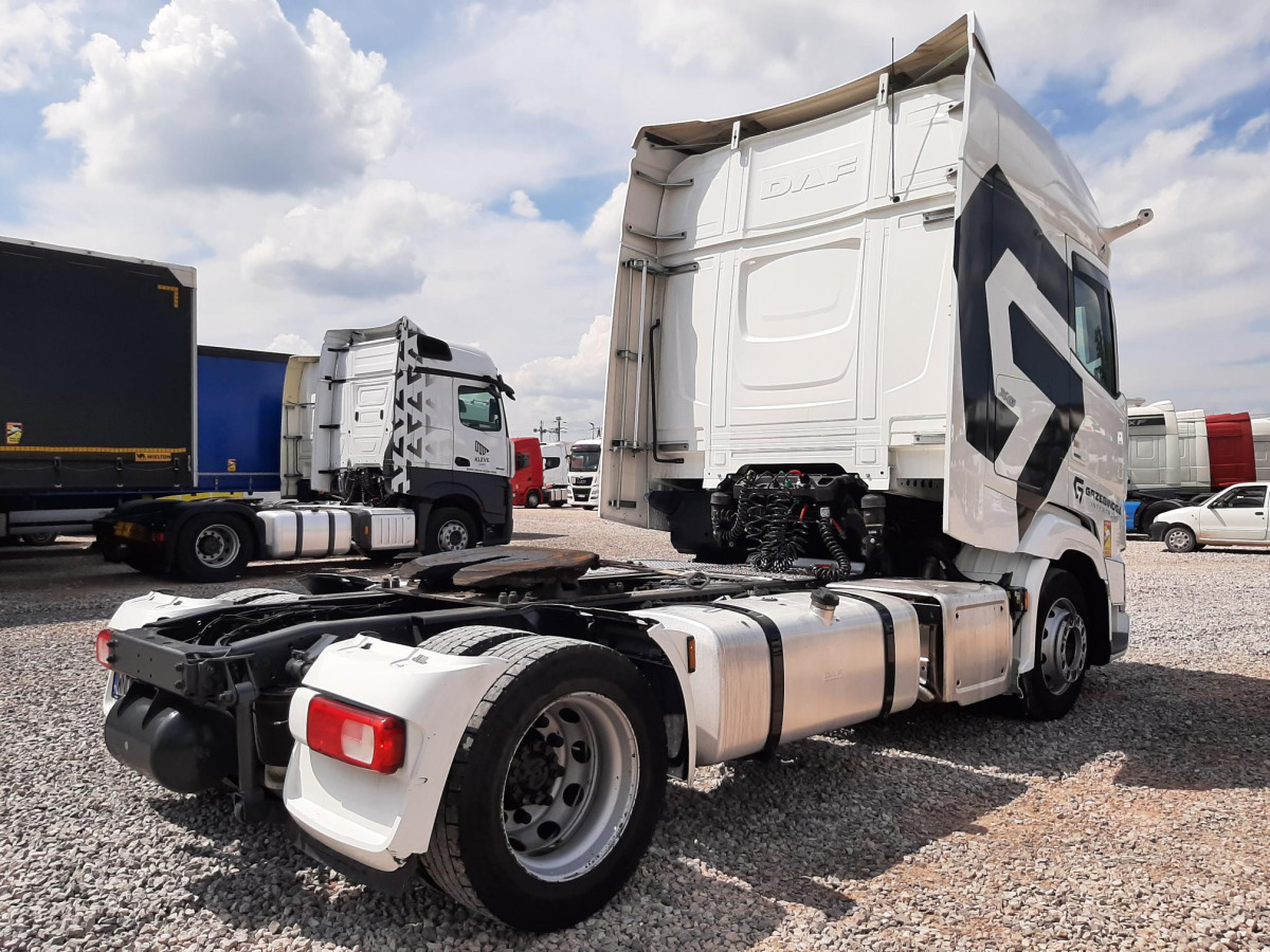 DAF XG 480 FT CIĄGNIK SIODŁOWY - Vlačilec: slika 4 DAF XG 480 FT CIĄGNIK SIODŁOWY - Vlačilec: slika 4