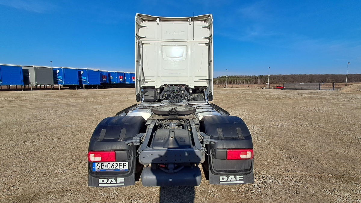 DAF XG 480 FT CIĄGNIK SIODŁOWY - Vlačilec: slika 4 DAF XG 480 FT CIĄGNIK SIODŁOWY - Vlačilec: slika 4