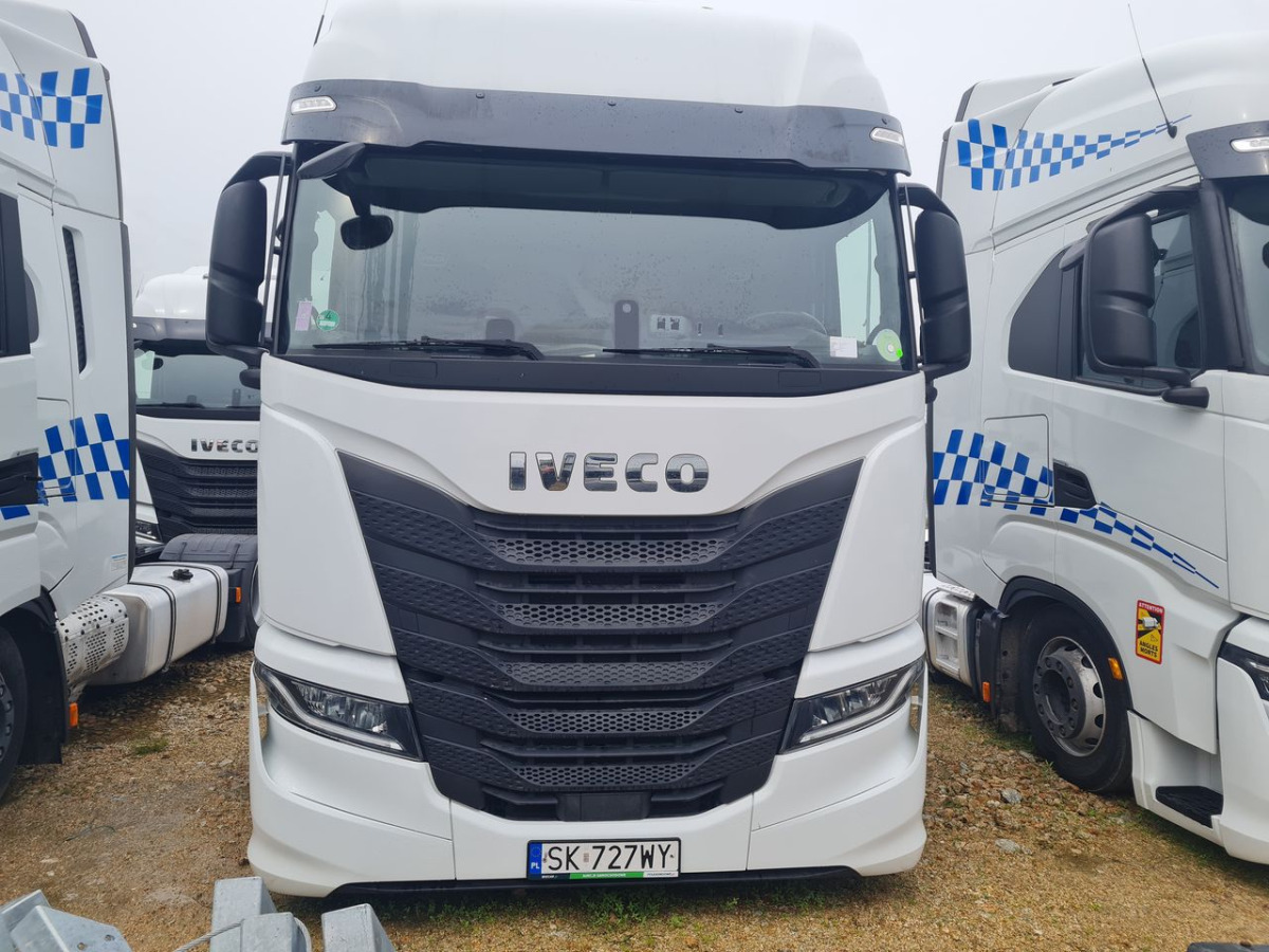 IVECO AS440ST/FP LT CIĄGNIK SIODŁOWY - Vlačilec: slika 2 IVECO AS440ST/FP LT CIĄGNIK SIODŁOWY - Vlačilec: slika 2