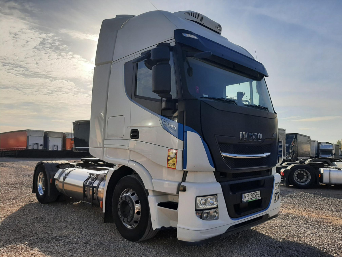 IVECO AS440ST/P LNG CIĄGNIK SIODŁOWY - Vlačilec: slika 1 IVECO AS440ST/P LNG CIĄGNIK SIODŁOWY - Vlačilec: slika 1