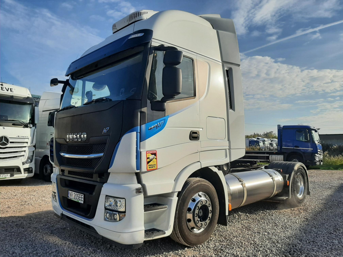 IVECO AS440ST/P LNG CIĄGNIK SIODŁOWY - Vlačilec: slika 2 IVECO AS440ST/P LNG CIĄGNIK SIODŁOWY - Vlačilec: slika 2