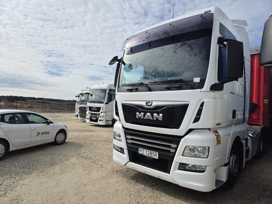 MAN TGX CIĄGNIK SIODŁOWY - Vlačilec: slika 2 MAN TGX CIĄGNIK SIODŁOWY - Vlačilec: slika 2