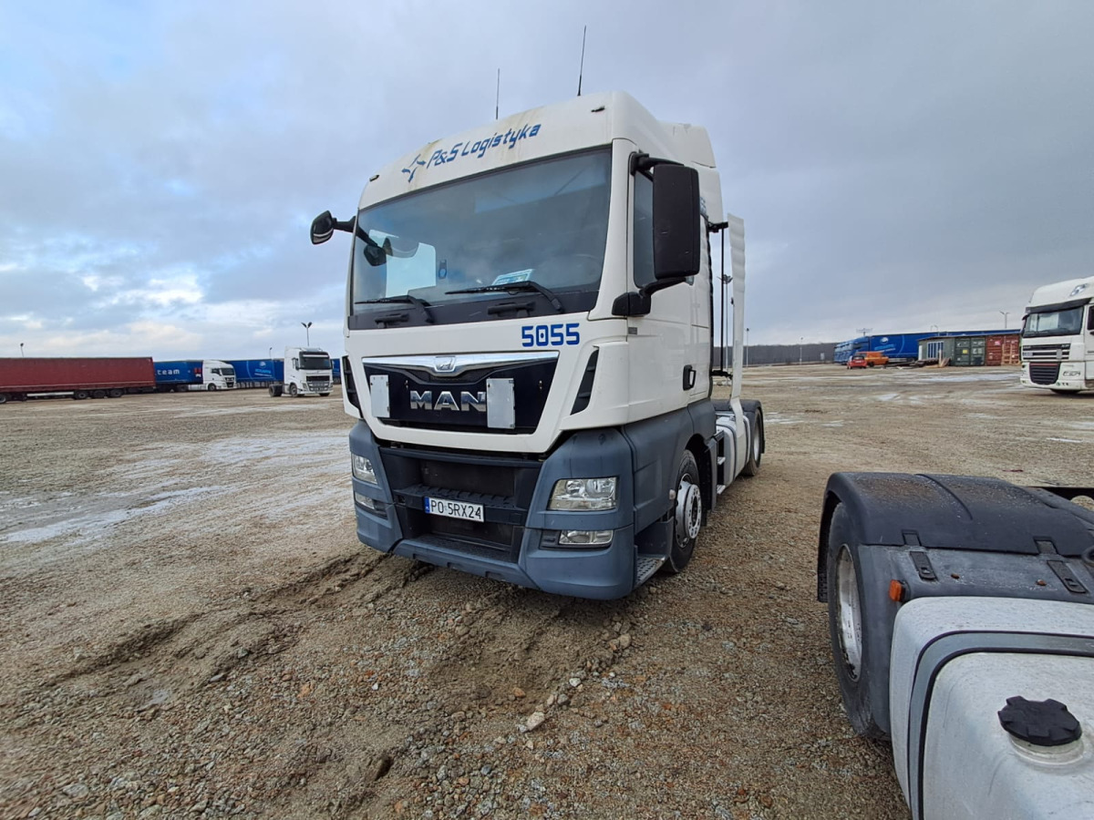 MAN TGX CIĄGNIK SIODŁOWY - Vlačilec: slika 2 MAN TGX CIĄGNIK SIODŁOWY - Vlačilec: slika 2