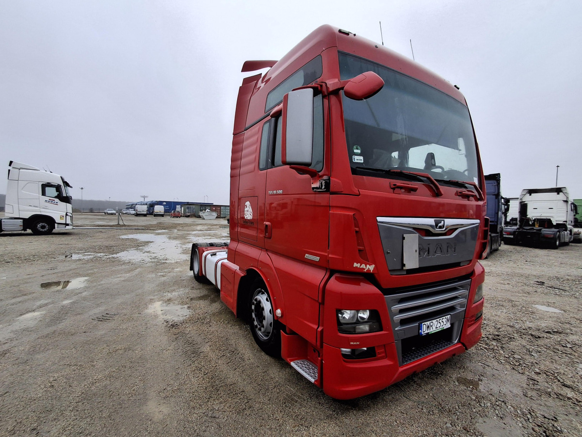 MAN TGX CIĄGNIK SIODŁOWY - Vlačilec: slika 1 MAN TGX CIĄGNIK SIODŁOWY - Vlačilec: slika 1