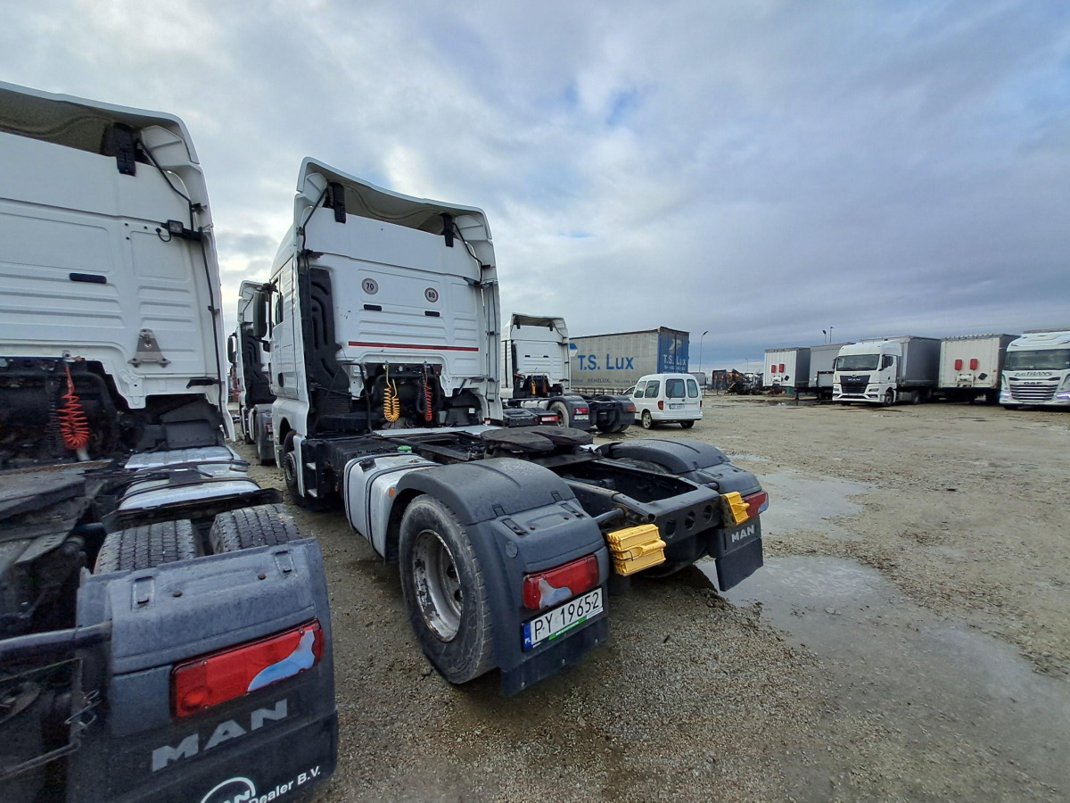 MAN TGX CIĄGNIK SIODŁOWY - Vlačilec: slika 4 MAN TGX CIĄGNIK SIODŁOWY - Vlačilec: slika 4