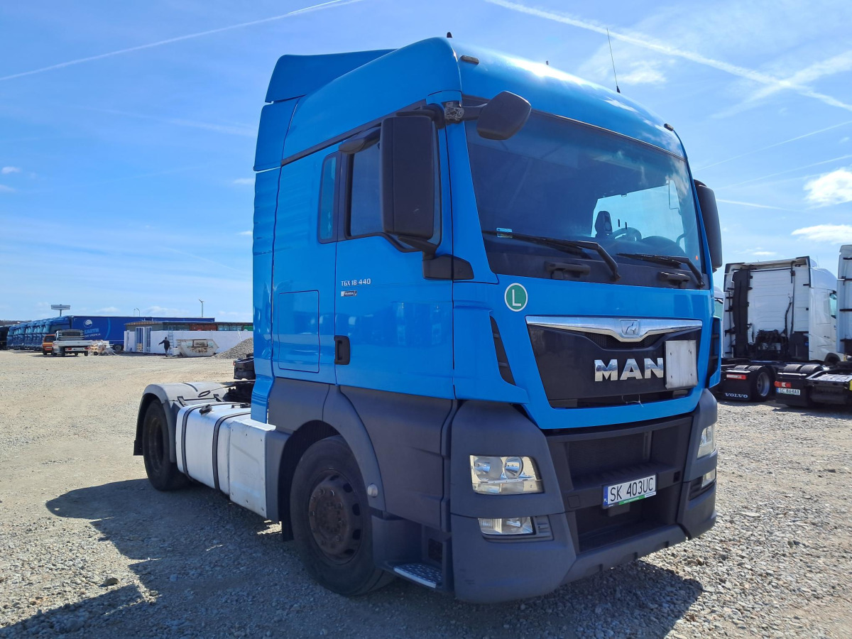 MAN TGX CIĄGNIK SIODŁOWY - Vlačilec: slika 1 MAN TGX CIĄGNIK SIODŁOWY - Vlačilec: slika 1
