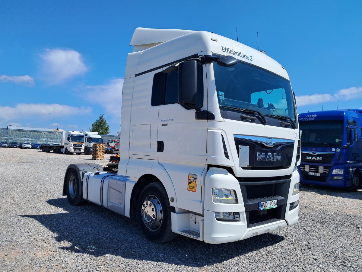 MAN TGX CIĄGNIK SIODŁOWY - Vlačilec: slika 1 MAN TGX CIĄGNIK SIODŁOWY - Vlačilec: slika 1