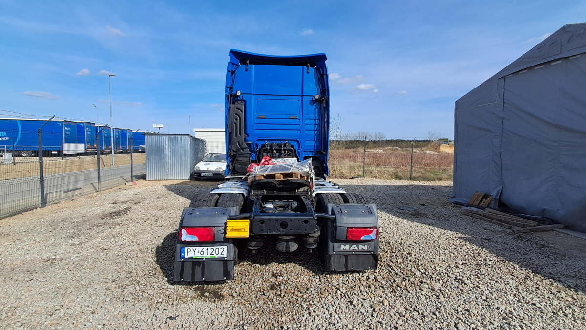 MAN TGX CIĄGNIK SIODŁOWY - Vlačilec: slika 4 MAN TGX CIĄGNIK SIODŁOWY - Vlačilec: slika 4