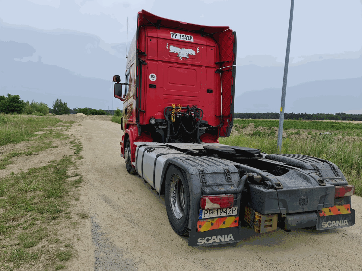 SCANIA R420 CIĄGNIK SIODŁOWY - Vlačilec: slika 4 SCANIA R420 CIĄGNIK SIODŁOWY - Vlačilec: slika 4