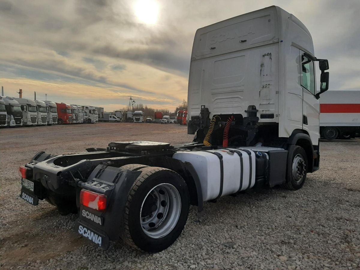 SCANIA R450 CIĄGNIK SIODŁOWY - Vlačilec: slika 4 SCANIA R450 CIĄGNIK SIODŁOWY - Vlačilec: slika 4