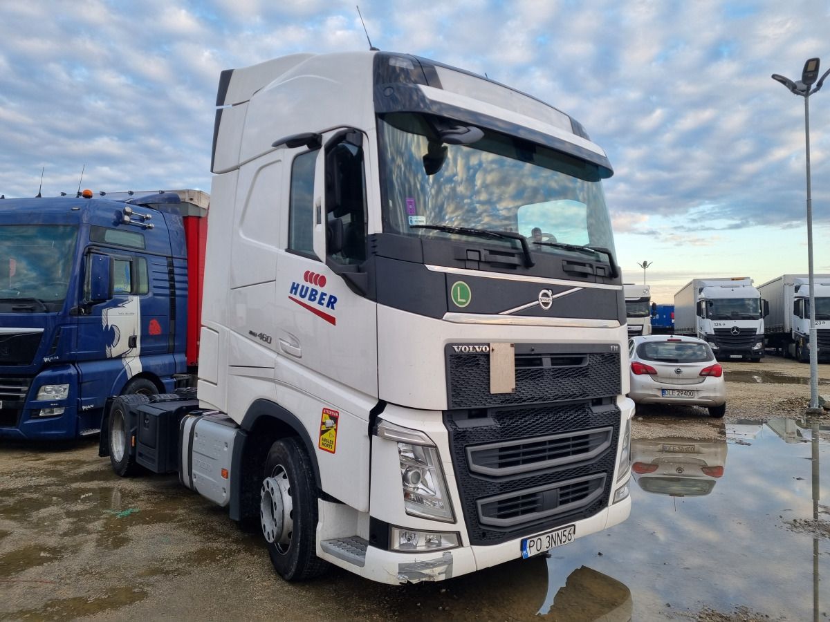 VOLVO FH 460 CIĄGNIK SIODŁOWY - Vlačilec: slika 1 VOLVO FH 460 CIĄGNIK SIODŁOWY - Vlačilec: slika 1