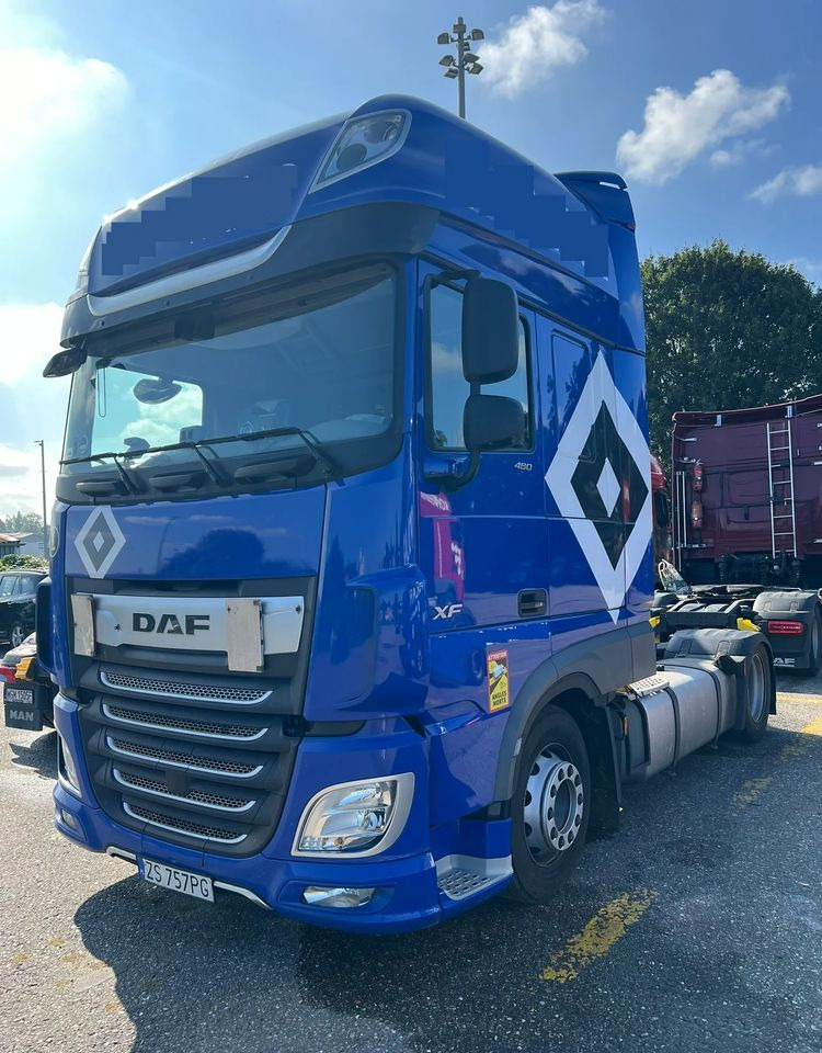Vlačilec DAF XF 480 LOW DECK: slika 1