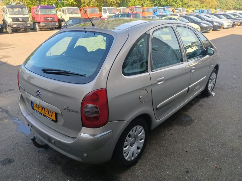 Citroën Xsara Picasso 1.8i - 16V , Airco - Avtomobil: slika 3 Citroën Xsara Picasso 1.8i - 16V , Airco - Avtomobil: slika 3