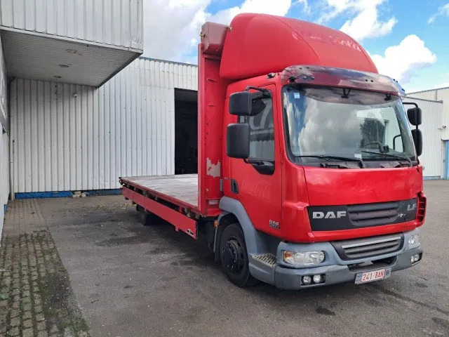DAF LF 45 - 220 ,Airco , Euro 5, - Tovornjak s kesonom: slika 4 DAF LF 45 - 220 ,Airco , Euro 5, - Tovornjak s kesonom: slika 4