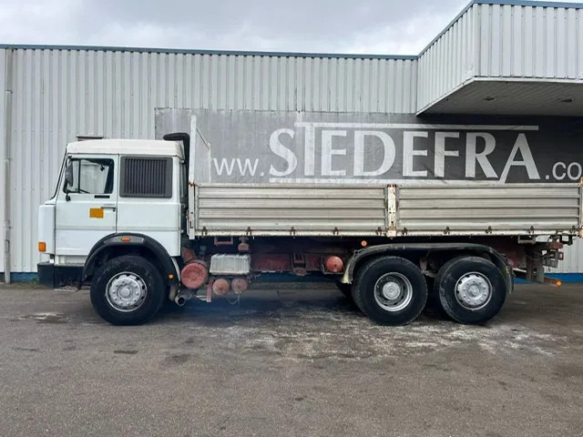 Iveco Turbostar 190-38 , 6x2 , V8 Watercooling , 3 Way Tipper , Spring Suspension , Manual - Tovornjak prekucnik: slika 2 Iveco Turbostar 190-38 , 6x2 , V8 Watercooling , 3 Way Tipper , Spring Suspension , Manual - Tovornjak prekucnik: slika 2