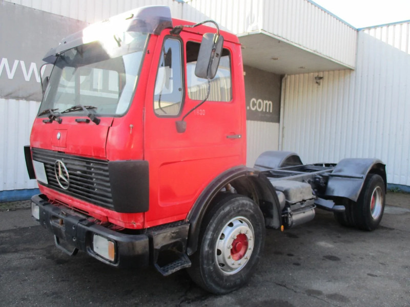 Mercedes-Benz 1630 , V8 , Bi-Turbo , Manual , Spring suspension - Tovornjak-šasija: slika 1 Mercedes-Benz 1630 , V8 , Bi-Turbo , Manual , Spring suspension - Tovornjak-šasija: slika 1