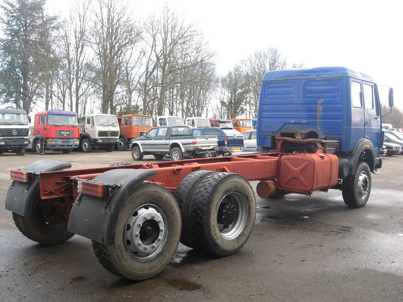 Mercedes-Benz 2435 ,V8 , Bi Turbo, 6x2 , Spring Suspension, Airco - Tovornjak-šasija: slika 3 Mercedes-Benz 2435 ,V8 , Bi Turbo, 6x2 , Spring Suspension, Airco - Tovornjak-šasija: slika 3