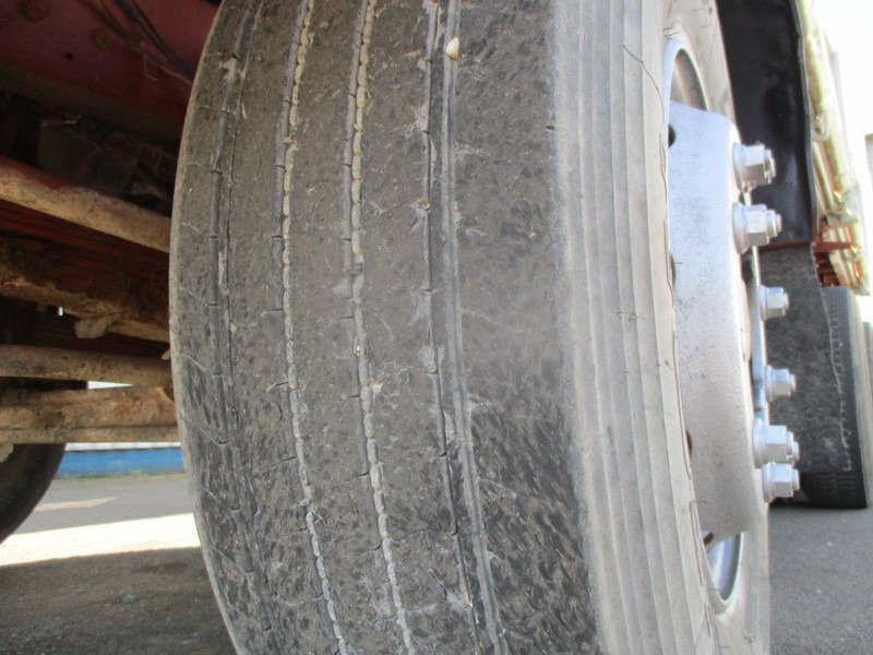 Tovornjak prekucnik Mercedes-Benz 2633, V8 , ZF Manual , 6x4 , 3 Way tipper , Spring suspension: slika 14 Tovornjak prekucnik Mercedes-Benz 2633, V8 , ZF Manual , 6x4 , 3 Way tipper , Spring suspension: slika 14