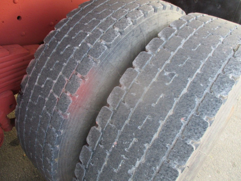 Tovornjak prekucnik Mercedes-Benz 2633, V8 , ZF Manual , 6x4 , 3 Way tipper , Spring suspension: slika 17 Tovornjak prekucnik Mercedes-Benz 2633, V8 , ZF Manual , 6x4 , 3 Way tipper , Spring suspension: slika 17