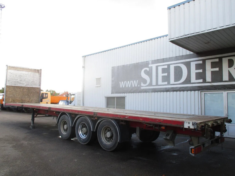 Samro SR 334 , 3 SAF Axle , Drum Brakes , Air Suspension - Polprikolica s kesonom: slika 5 Samro SR 334 , 3 SAF Axle , Drum Brakes , Air Suspension - Polprikolica s kesonom: slika 5