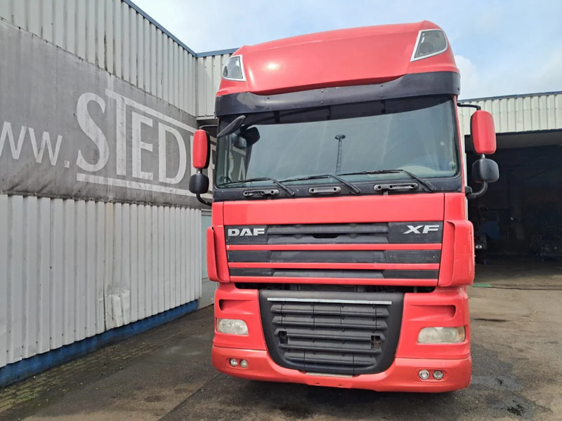 DAF XF 105 460 , Manual Gearbox , PTO , Tipper Hydraulics , Airco , Superspace Cab - Vlačilec: slika 5 DAF XF 105 460 , Manual Gearbox , PTO , Tipper Hydraulics , Airco , Superspace Cab - Vlačilec: slika 5