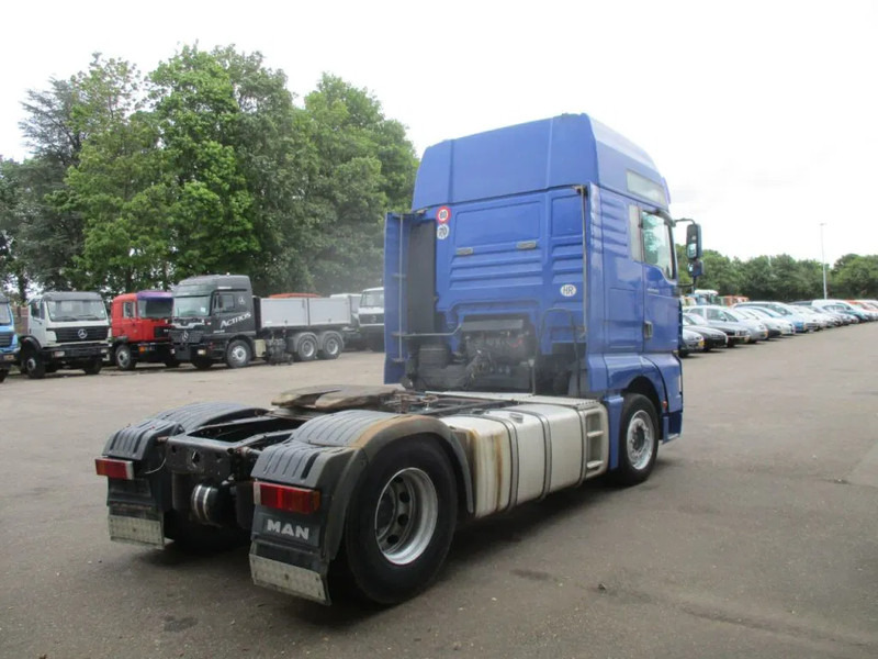 MAN TGA , FOR PARTS ONLY , NO ENGINE AND GEARBOX - Vlačilec: slika 3 MAN TGA , FOR PARTS ONLY , NO ENGINE AND GEARBOX - Vlačilec: slika 3