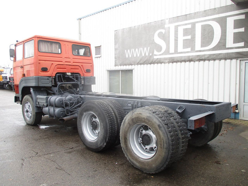 Volvo F7 , 6x4 , Manual , Euro 1 , Telma Retarder , Spring suspension - Tovornjak-šasija: slika 5 Volvo F7 , 6x4 , Manual , Euro 1 , Telma Retarder , Spring suspension - Tovornjak-šasija: slika 5