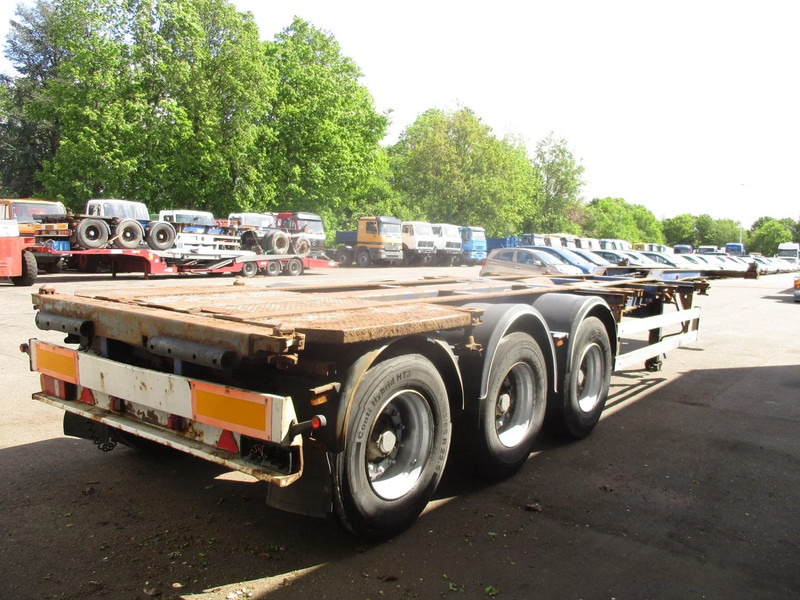 Wielton NS34P, container trailer , 3 ROR axle , Drum brakes , Air suspension - Kontejnerska polprikolica/ Polprikolica z zamenljivim tovoriščem: slika 3 Wielton NS34P, container trailer , 3 ROR axle , Drum brakes , Air suspension - Kontejnerska polprikolica/ Polprikolica z zamenljivim tovoriščem: slika 3