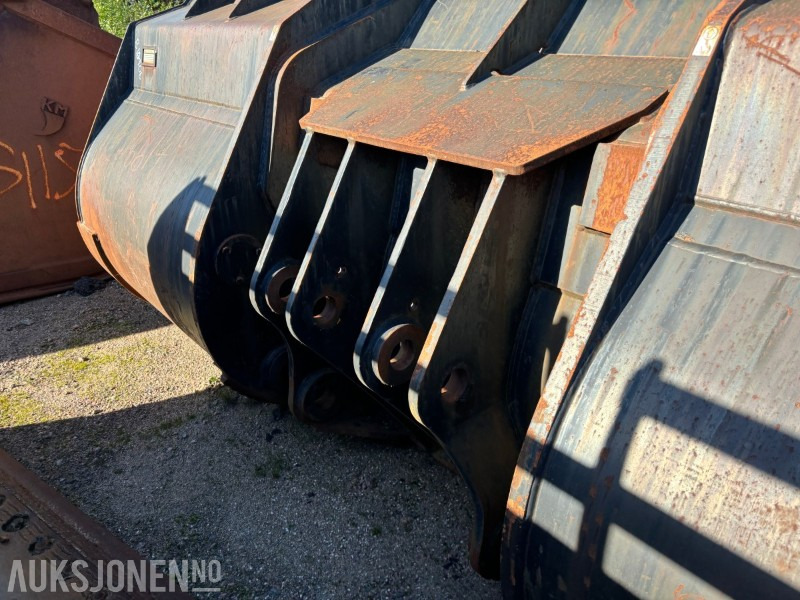 11 m^3 CAT G4000 / VT Skuffe til CAT 980K - Kolesni nakladalec: slika 3 11 m^3 CAT G4000 / VT Skuffe til CAT 980K - Kolesni nakladalec: slika 3