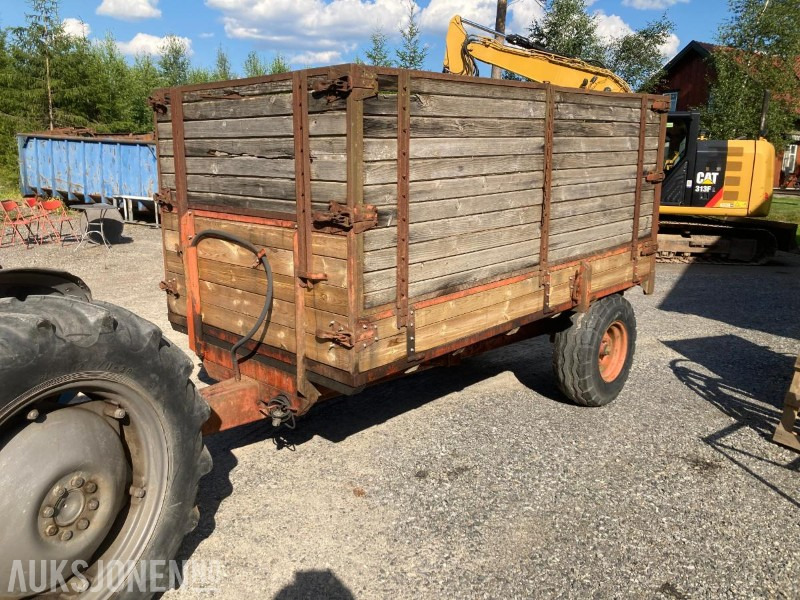 1954 Massey Ferguson Gråtass TE-20 diesel - Traktor: slika 2 1954 Massey Ferguson Gråtass TE-20 diesel - Traktor: slika 2