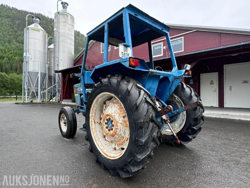 1976 Ford 3600 Super - Med servo - Traktor: slika 5 1976 Ford 3600 Super - Med servo - Traktor: slika 5