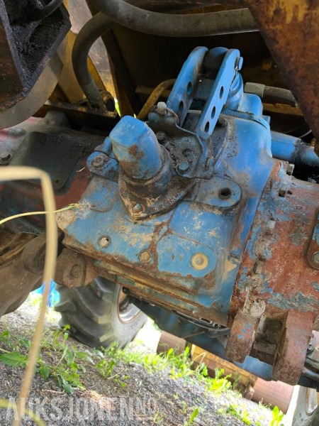1977 Ford County 764, Reparasjonsobjekt - Traktor: slika 5 1977 Ford County 764, Reparasjonsobjekt - Traktor: slika 5