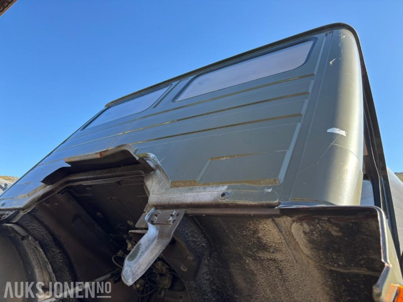 Tovornjak zabojnik 1980 Mercedes-Benz 1217 4X4 Allrad-Kipper Fahrgestell (AK/32): slika 12
