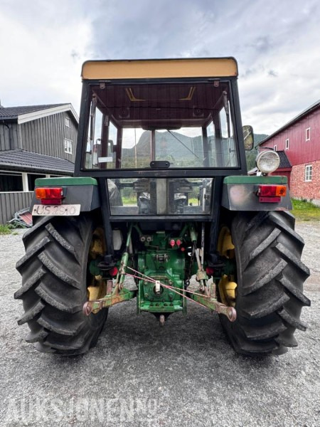 1981 John Deere 1140 Synchron - Servo - Tvillinghjul - 2 doble hydraulikkuttak - Traktor: slika 5 1981 John Deere 1140 Synchron - Servo - Tvillinghjul - 2 doble hydraulikkuttak - Traktor: slika 5
