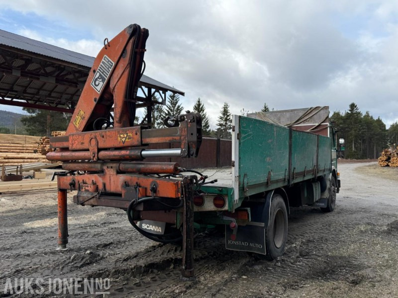 1981 Scania P82M 4X2 LS50 - Tovornjak z dvigalom: slika 5 1981 Scania P82M 4X2 LS50 - Tovornjak z dvigalom: slika 5