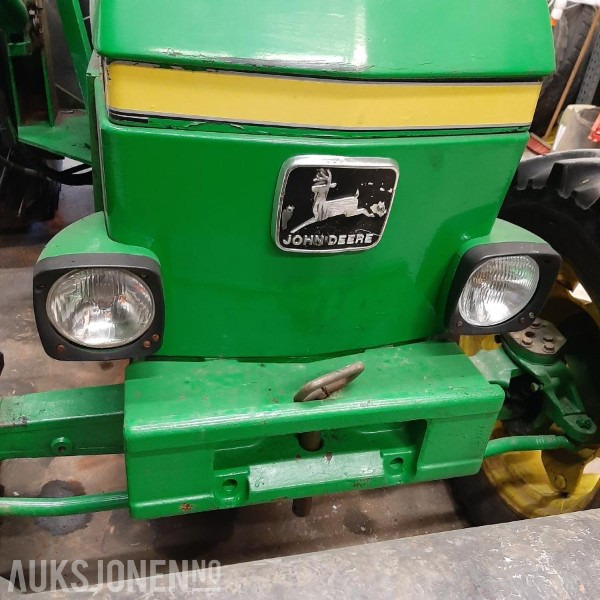 1982 John Deere 1140 med frontlaster - Traktor: slika 5 1982 John Deere 1140 med frontlaster - Traktor: slika 5