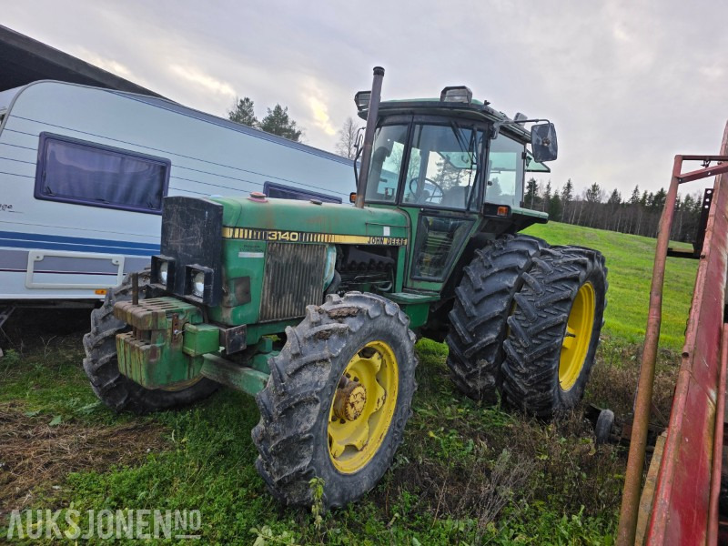 1982 John Deere 3140 traktor tvillinghjul - Traktor: slika 1 1982 John Deere 3140 traktor tvillinghjul - Traktor: slika 1