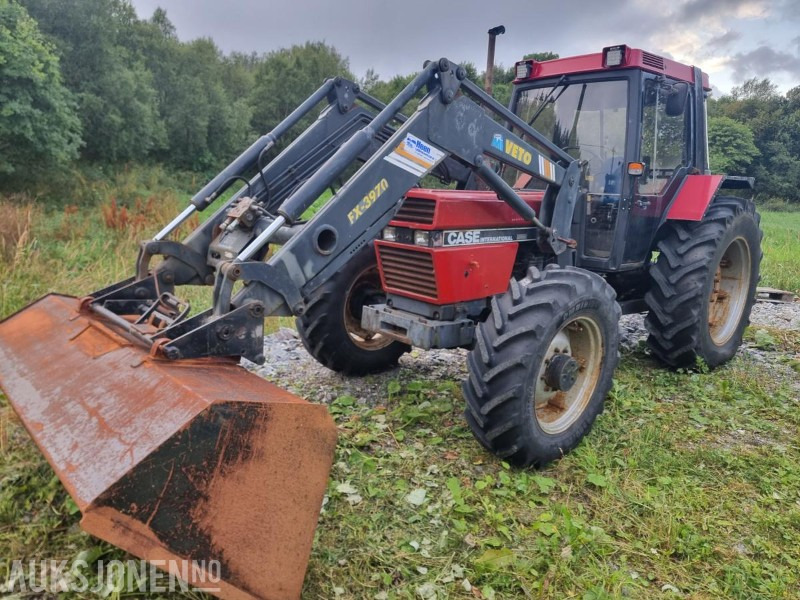 1990 CASE IH 956XL TRAKTOR snøfres 2 skuffer triangelfeste MVA FRI - Traktor: slika 1 1990 CASE IH 956XL TRAKTOR snøfres 2 skuffer triangelfeste MVA FRI - Traktor: slika 1
