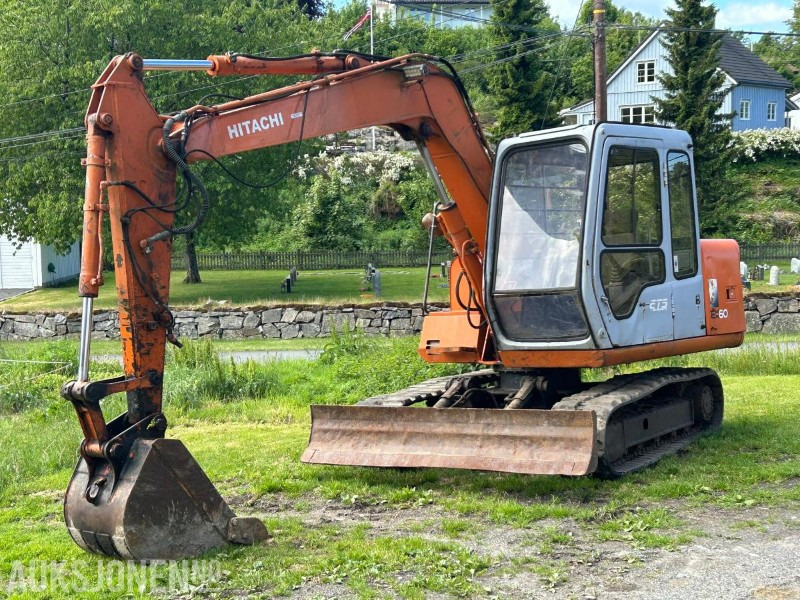1994 Hitachi EX 60 Gravemaskin - Bager: slika 1 1994 Hitachi EX 60 Gravemaskin - Bager: slika 1