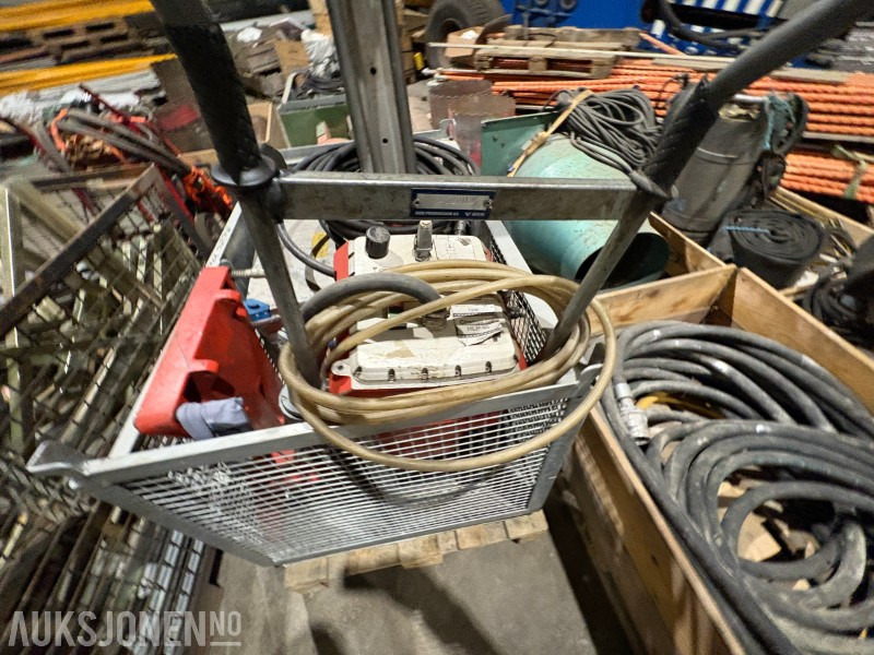 1996 Hilti D-LP 15 hydraulisk kraftstasjon - Gradbena oprema: slika 5 1996 Hilti D-LP 15 hydraulisk kraftstasjon - Gradbena oprema: slika 5