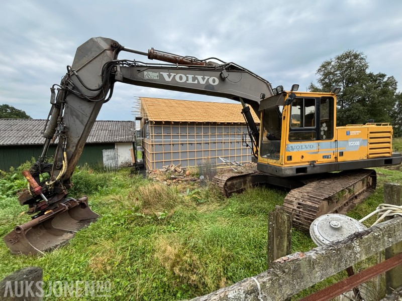 1997 Volvo EC230B Åkreman. KM01. 3 Skuffer. 1 Klype - Bager: slika 1 1997 Volvo EC230B Åkreman. KM01. 3 Skuffer. 1 Klype - Bager: slika 1