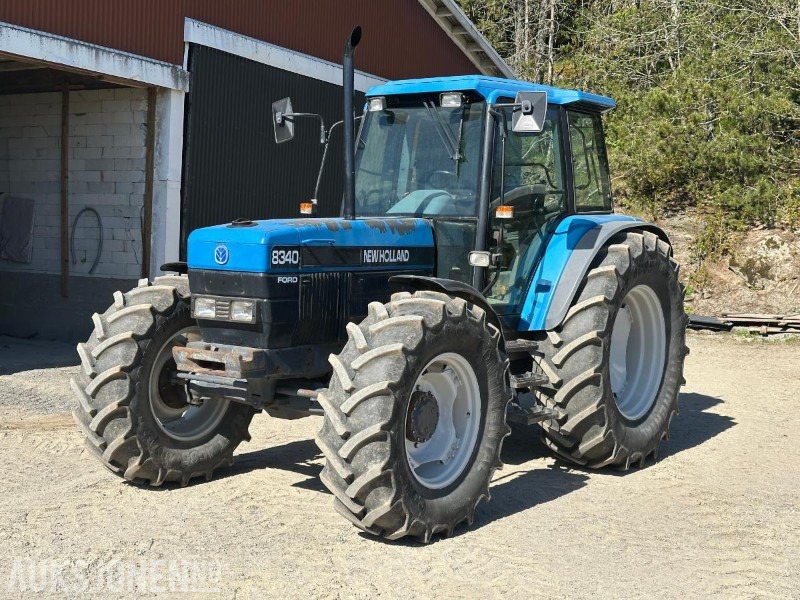 1998 New Holland 8340 SLE - Traktor - Traktor: slika 1 1998 New Holland 8340 SLE - Traktor - Traktor: slika 1